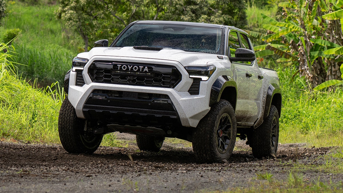 All-new 2024 Toyota Tacoma Revealed As A Hybrid Trailhunter | Fox News