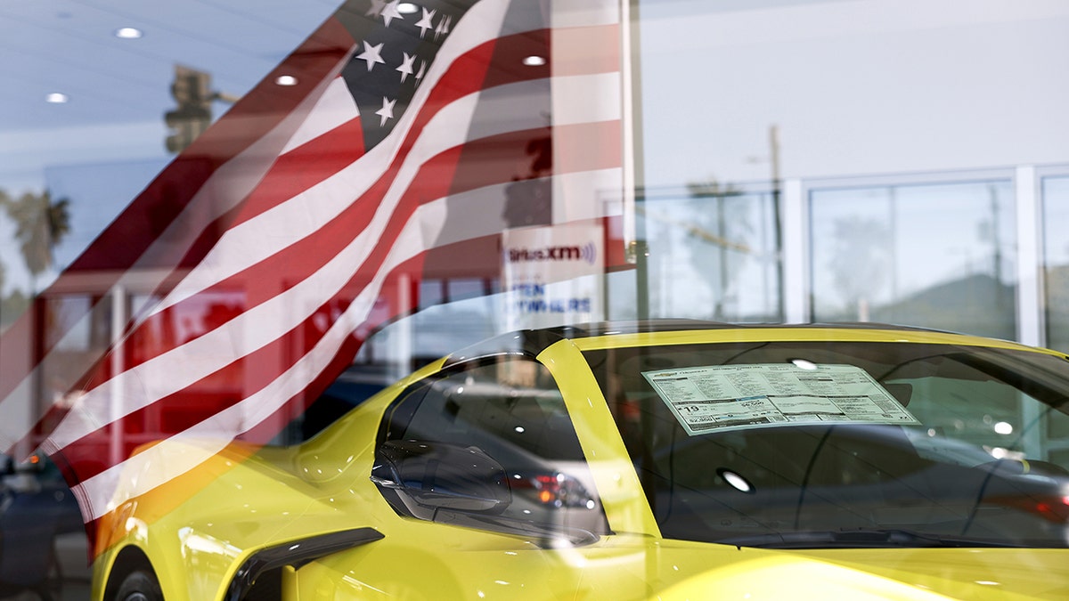 corvette window