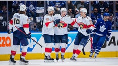 Panthers score three unanswered goals to win Game 2 over Maple Leafs