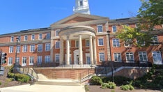 Washington, DC teen shot, killed outside school