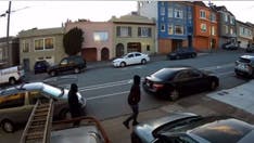 San Francisco suspects rob 61-year-old man at gunpoint: video