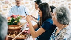 Surgeon general’s advisory on social media and youth mental health comes amid 'real-time experiment'