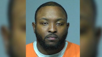 Milwaukee teacher's aide accused of sexually assaulting, soliciting sexual favors from 14-year-old student
