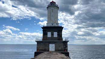 10 lighthouses being given away, sold at auction by federal government in attempt to preserve the properties