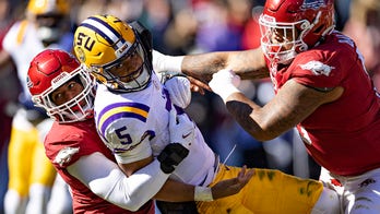 Arkansas' Quincey McAdoo hospitalized after being involved in car accident