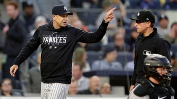 Yankees' Aaron Boone suspended for recent conduct toward umpires