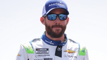 Ross Chastain punches Noah Gragson on pit road as NASCAR rivalry boils over