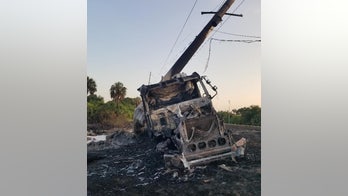 1 dead, 1 injured in fiery Florida crash after gasoline tanker truck explodes