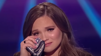 'American Idol' judge praises contestant for boldly sharing her faith through music: 'Never scared'