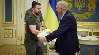 Russia issues Lindsey Graham arrest warrant after Ukraine comments
