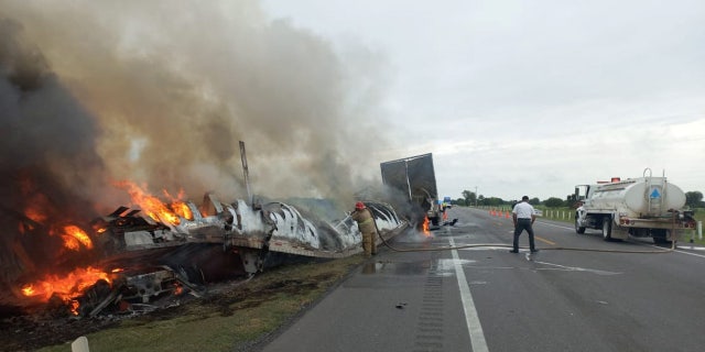 Fiery crash on Tamaulipas highway in Mexico