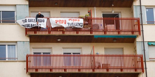 Los lugareños en el destino costero español tienen un mensaje para los turistas: "Vete a casa". 4 Turismo en Barcelona