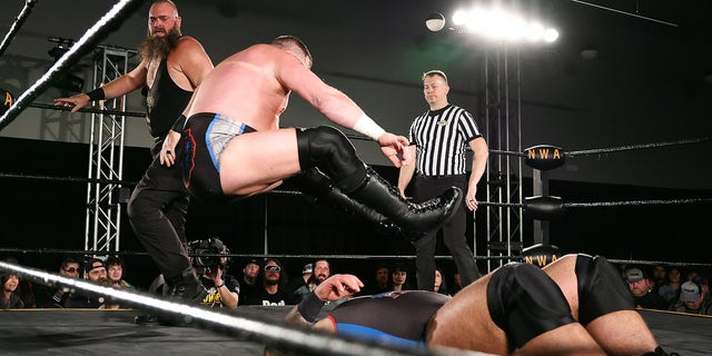 Trevor Murdoch in the ring