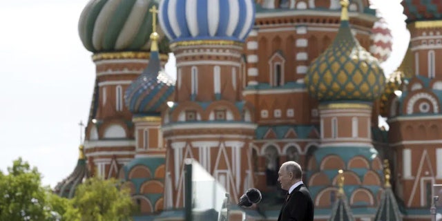 Vladimir Putin speaks at Victory Day in Moscow