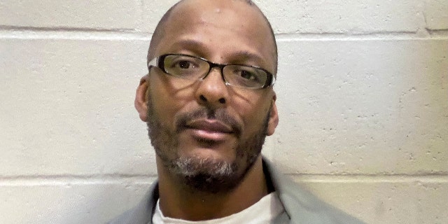 St. Louis prosecutor seeks to free man serving life sentence for 1990 murder: ‘Wrongful conviction’ St. Louis prosecutor seeks to free man serving life sentence for 1990 murder: ‘Wrongful conviction’