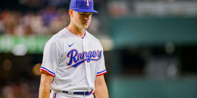 Lanzador de los Rangers Cody Bradford