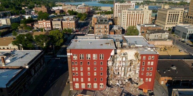 An aerial view of an apartment building that partially collapsed in Iowa