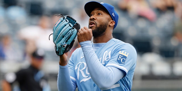 Amir Garrett contra los Orioles