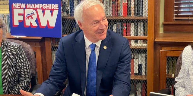 Asa Hutchinson in New Hampshire
