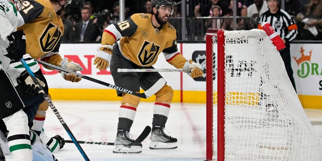 Chandler Stephenson scores game-winner