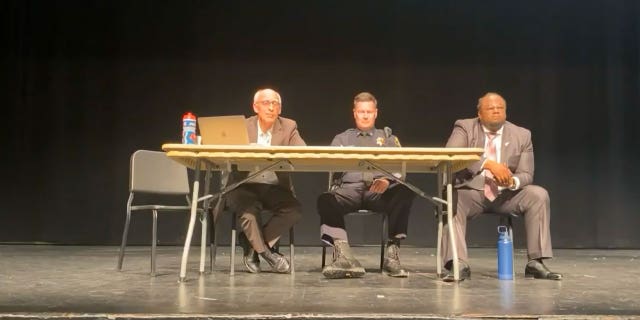 Three Oakland officials