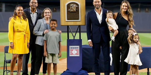 Derek Jeter and his family