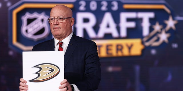 NHL Draft lottery card with the Ducks logo