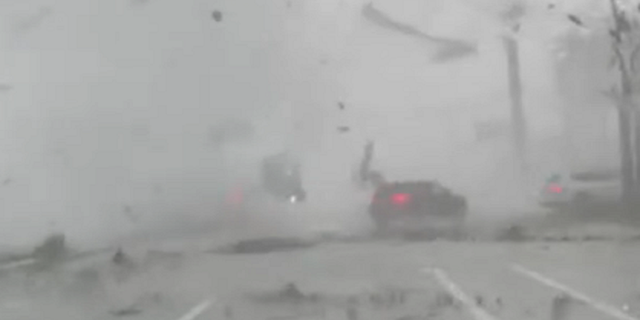 Florida tornado tosses car into the air