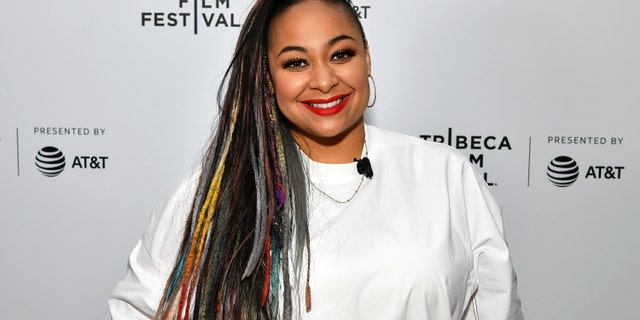 Raven Symone red carpet