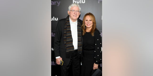 Phil Donahue and Marlo Thomas posing together