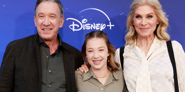 Tim Allen, Elizabeth Allen-Dick and Elizabeth Mitchell on the red carpet