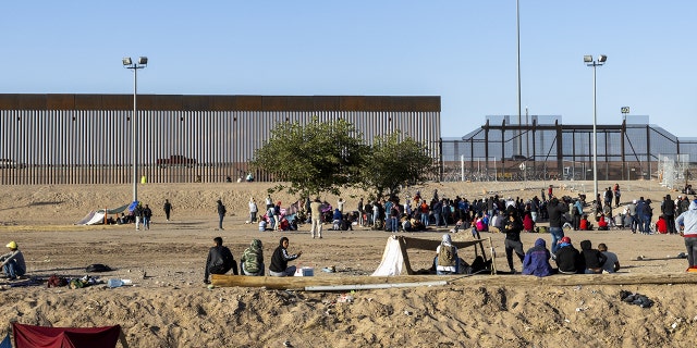 Migrants waiting