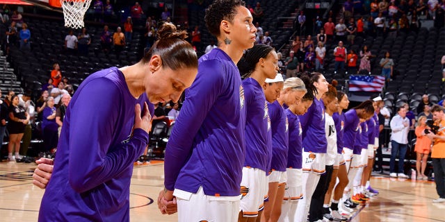 Phoenix Mercury's support for the national anthem