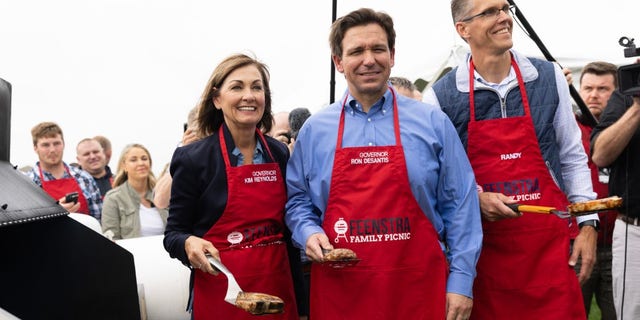 DeSantis press secretary leaves governor's office to join political operation 3 Iowa fundraiser