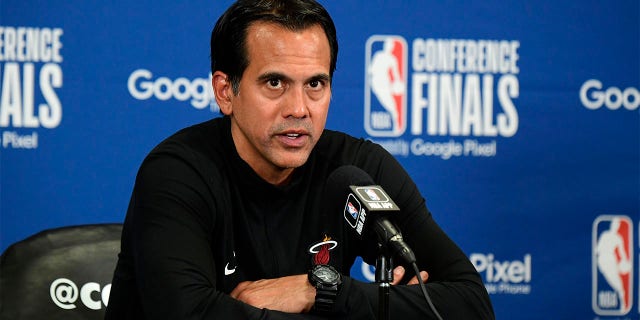 Erik Spoelstra coaches against the Celtics