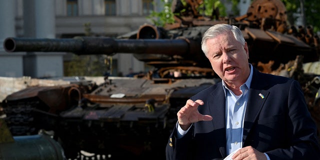 Graham in Ukraine