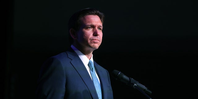 DeSantis on stage in Wisconsin