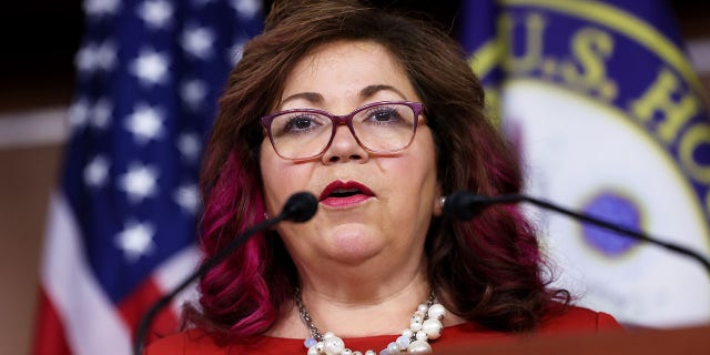 Linda Sanchez