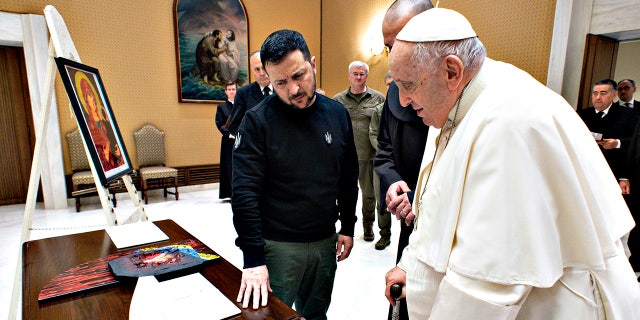 Zelenskyj meets Pope Francis