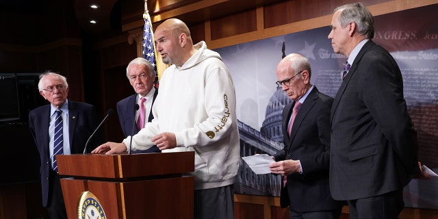 John Fetterman, Democrat senators