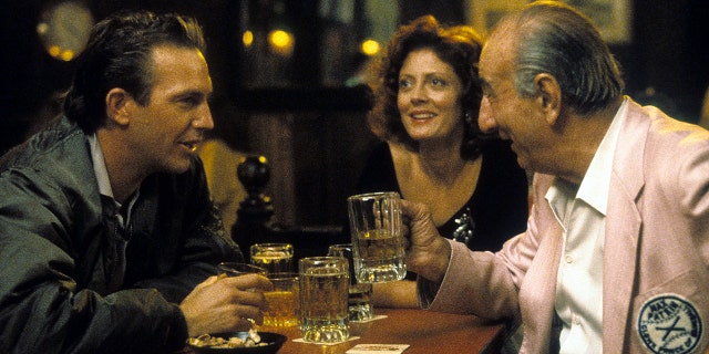 Kevin Costner and Susan Sarandon in "Bull Durham"