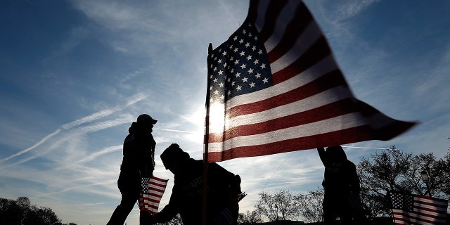 veterans american flags
