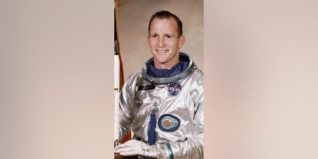 Nasa portrait astronaut