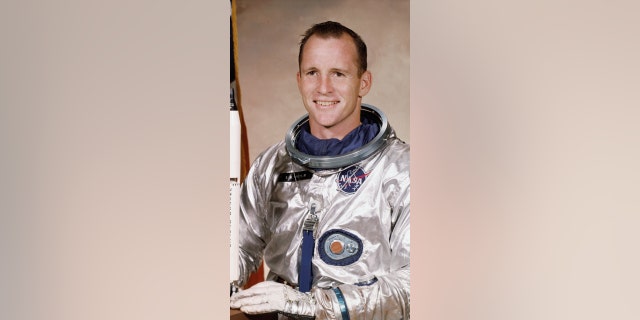 On this historic day, June 3, 1965, Ed White becomes the first American to walk in space: "Just wonderful" 5 NASA astronaut portrait