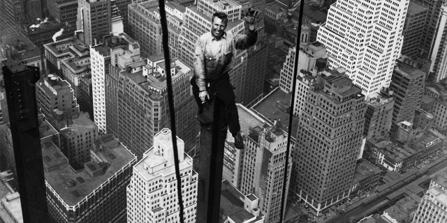 Empire State Building construction