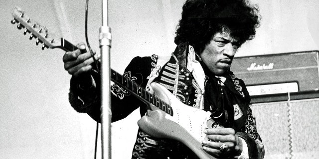 jimi hendrix guitar