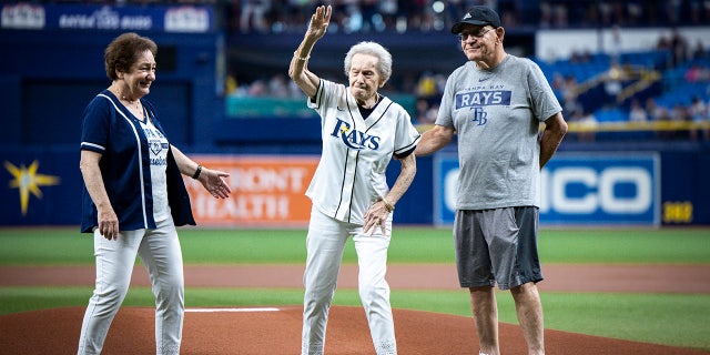 Helen Kahan throws pitch at Rays game