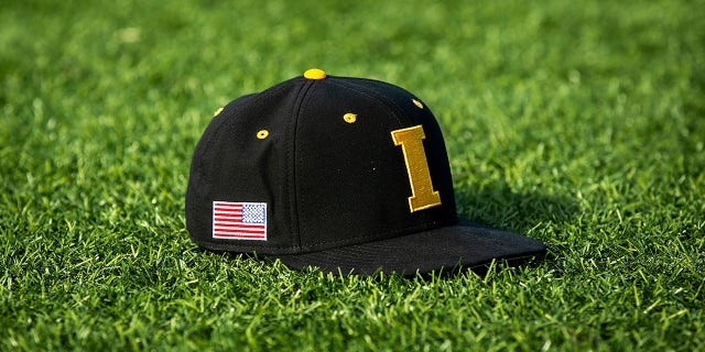 Iowa Hawkeyes baseball hat