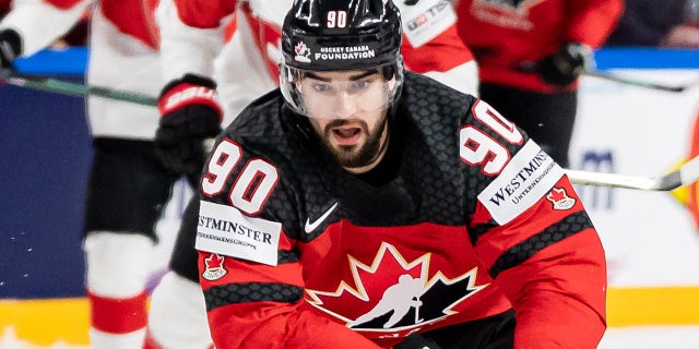 Joe Veleno aims for the puck