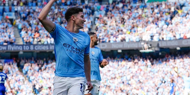 Manchester City wraps Premier League title with victory over Chelsea  at george magazine